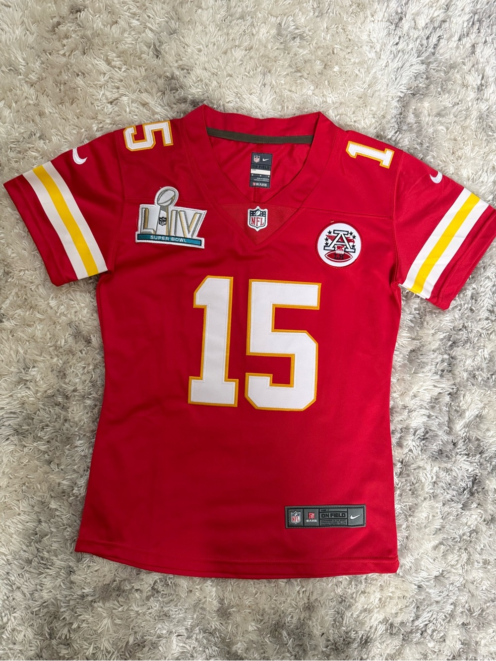 NWOT NFL Nike Womens #15 Patrick Mahomes Red Game Jersey Sz M